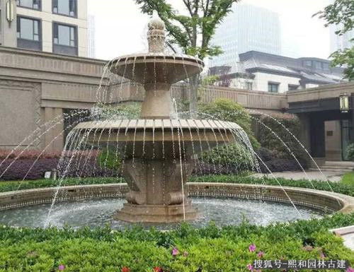 福建石雕水缽噴泉 凝固的流水，永恒的藝術(shù)